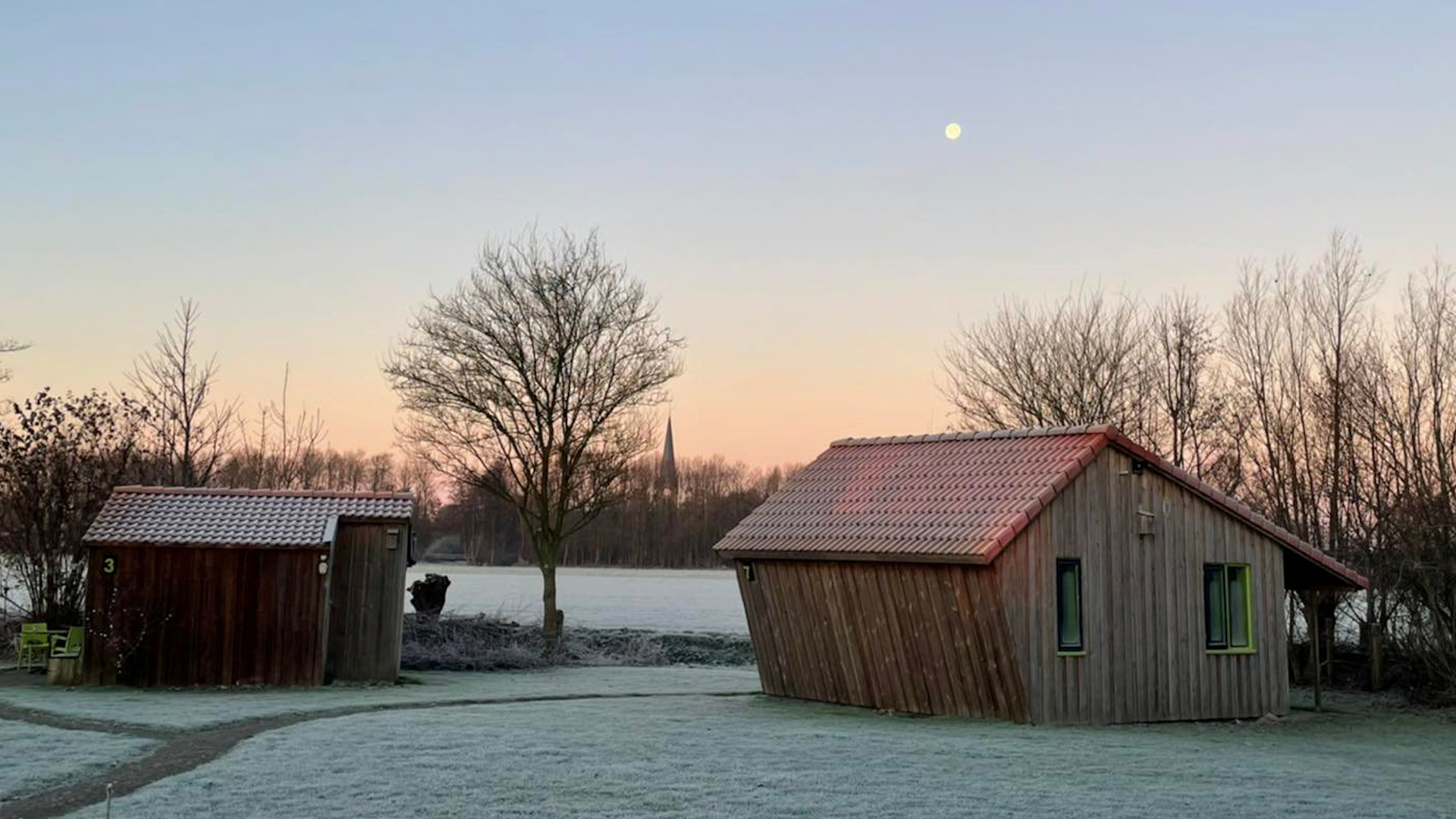 De Horizon - slapen in hutten - Molenrij - Groningen