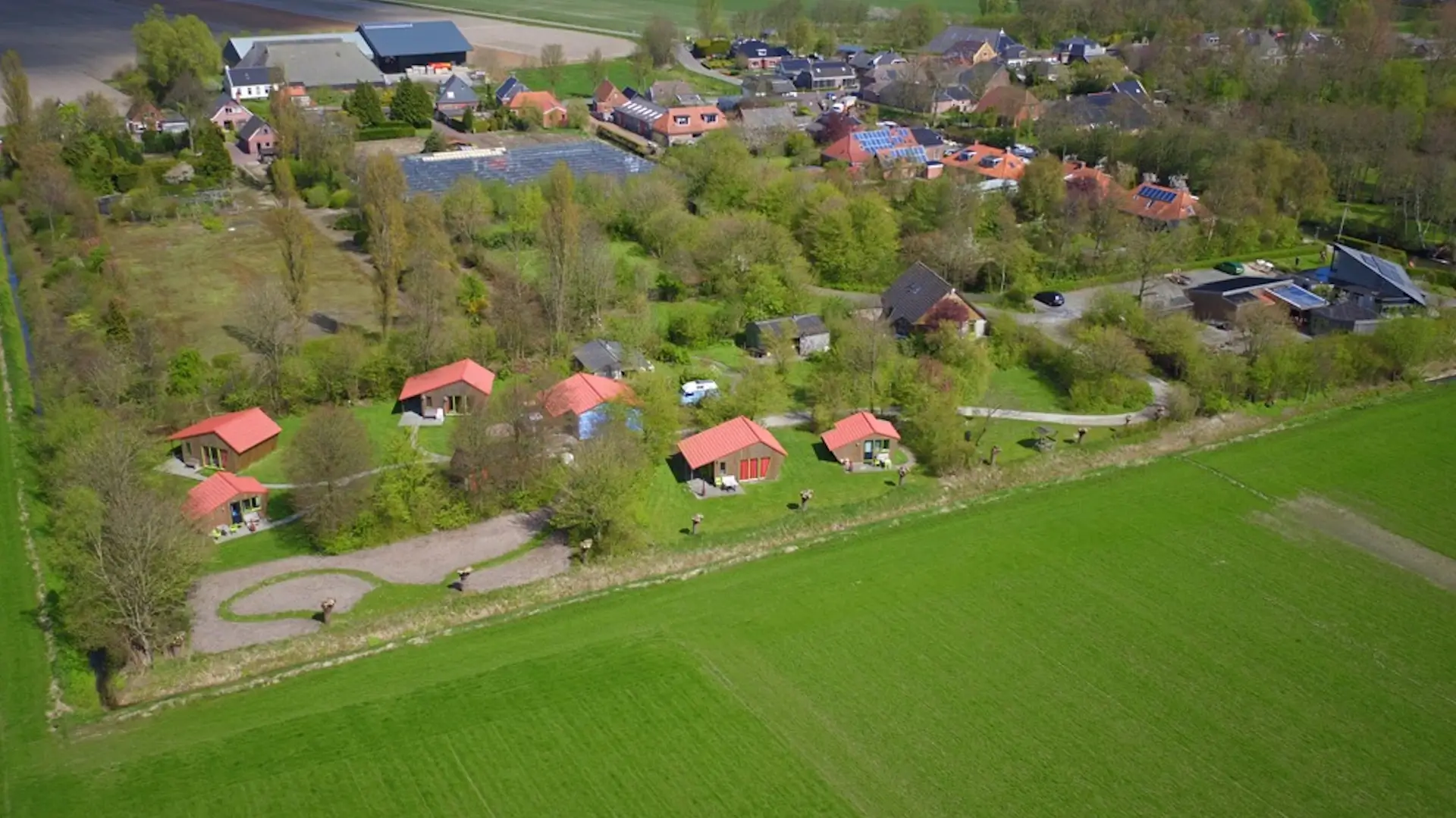De Horizon - slapen in hutten - Molenrij - Groningen